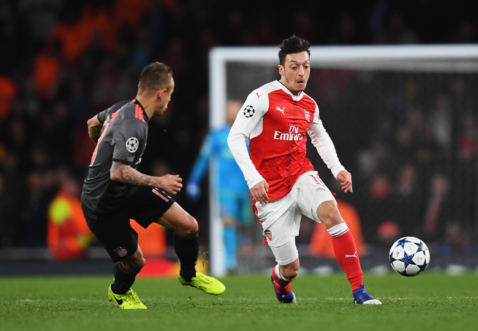 Mesut Ozil to start contract talks with Arsenal soon | IBTimes UK