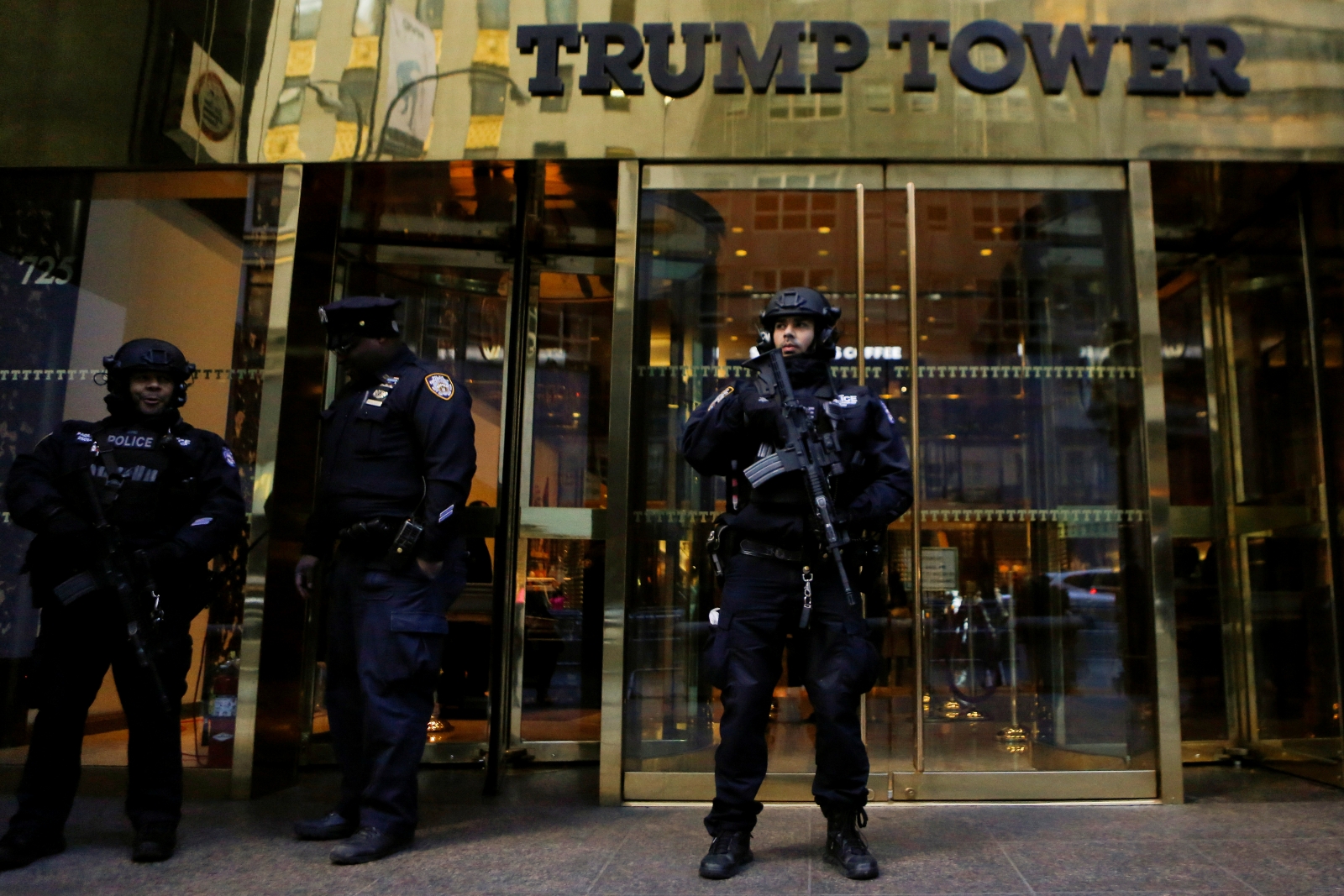 Secret Service Laptop Holding Trump Tower Floor Plans Stolen From Agent In New York Ibtimes Uk 