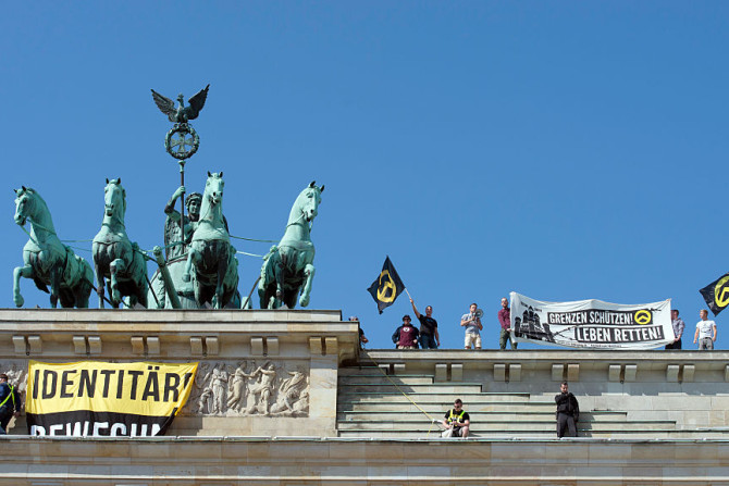 In August, 2016, identitarians scaled the Reichstagmonumentand