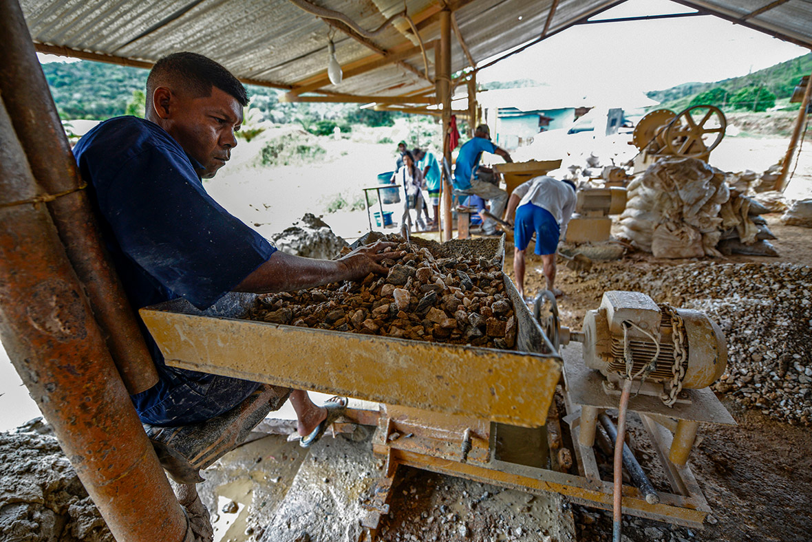 Venezuela gold rush illegal mining