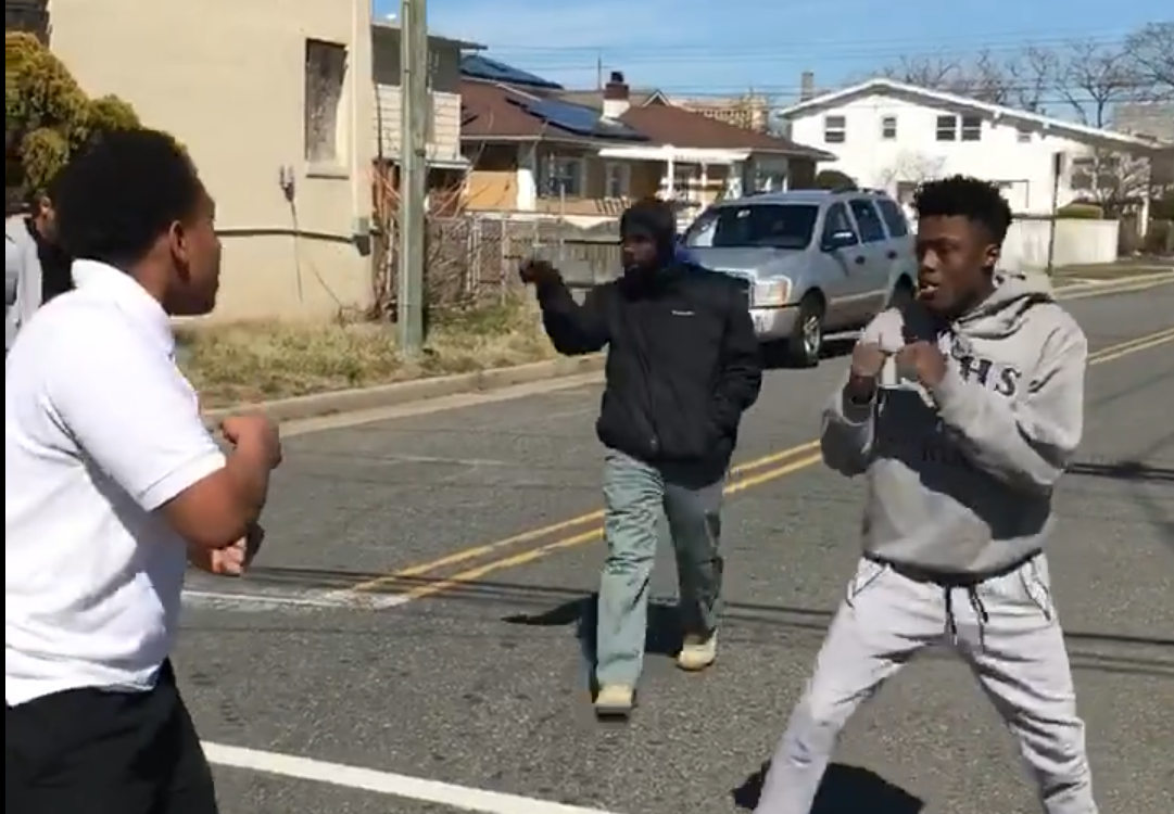 Man stops New Jersey fight