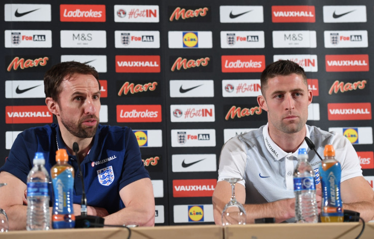 Gareth Southgatea and Gary Cahill