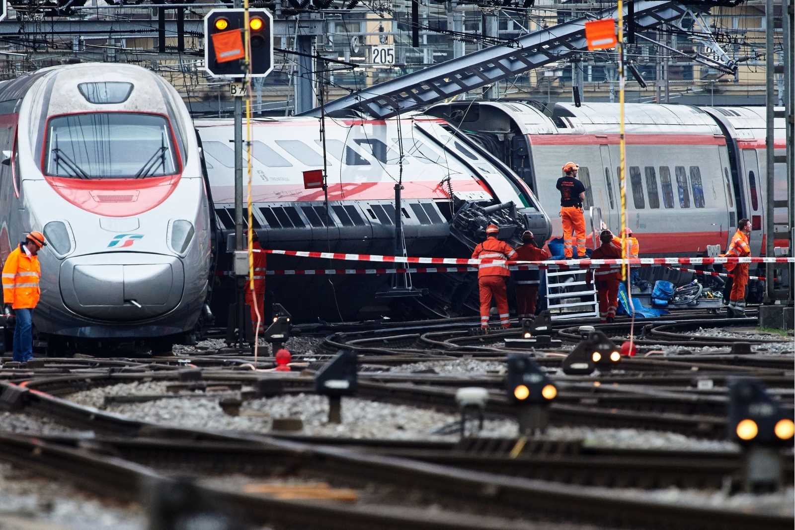 Eurocity train derails in Switzerland with 160 people on board IBTimes UK