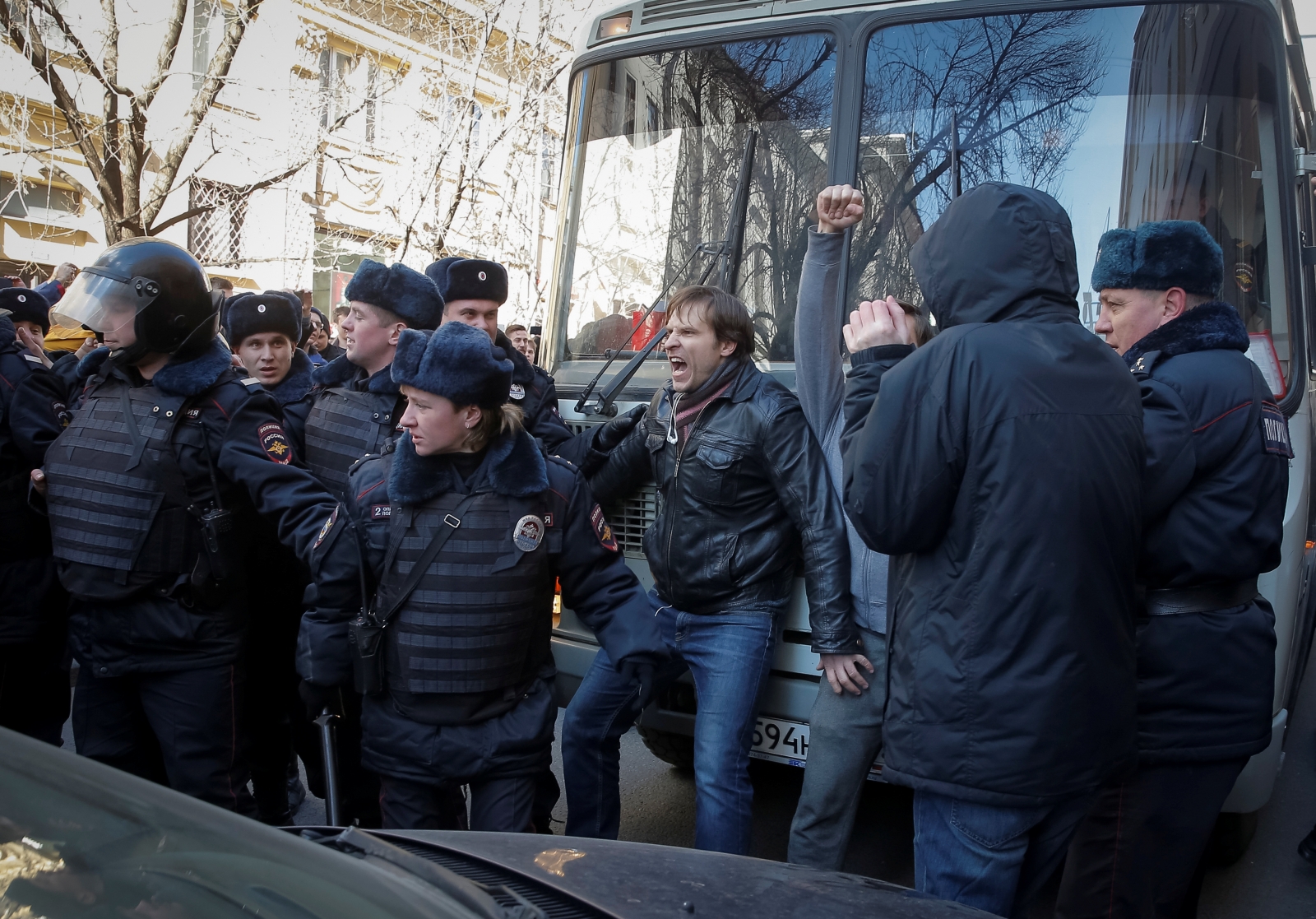 Putin Critic Alexei Navalny Arrested At Anti-corruption Protest In Moscow