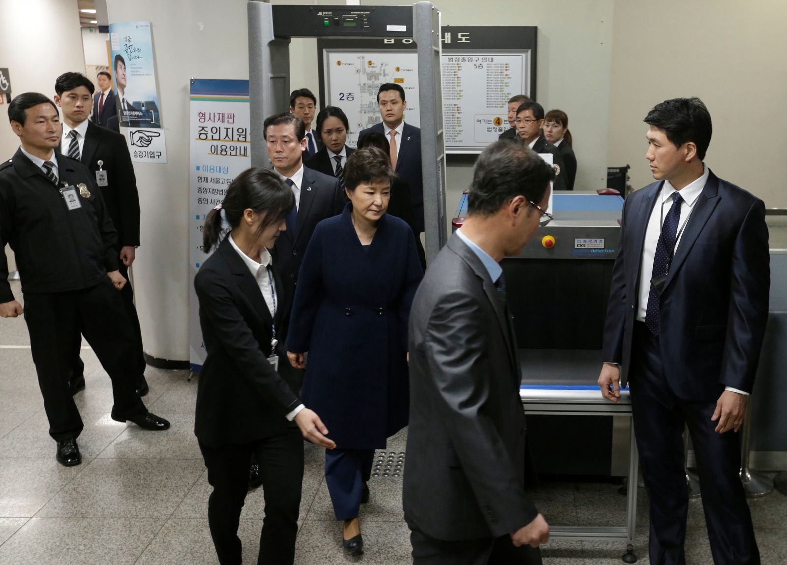 South Koreas Former President Park Geun Hye Jailed In Corruption Probe Ibtimes Uk 6797