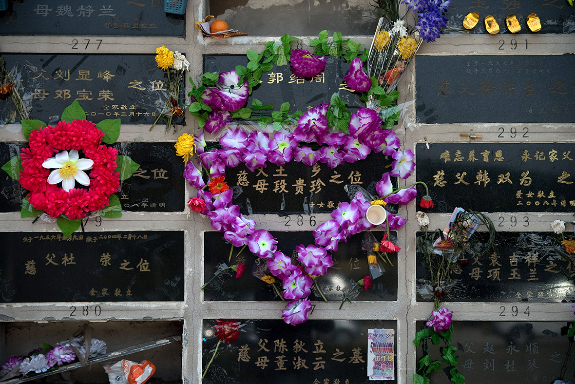 Qingming tomb sweeping festival