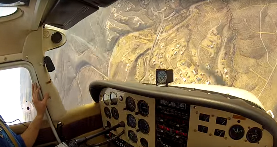 Pilot captures terrifying footage of their plane spinning out of