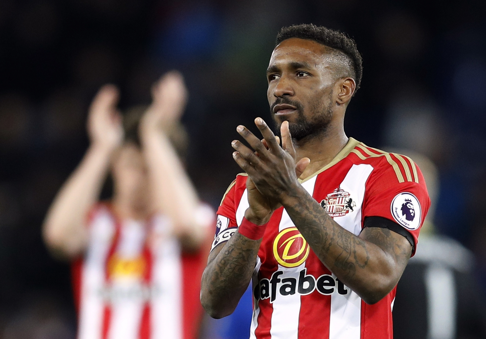 Những Thông Tin Thú Vị Về Cầu Thủ Jermain Defoe - Hành Trình Từ Đường Phố Đến Huyền Thoại