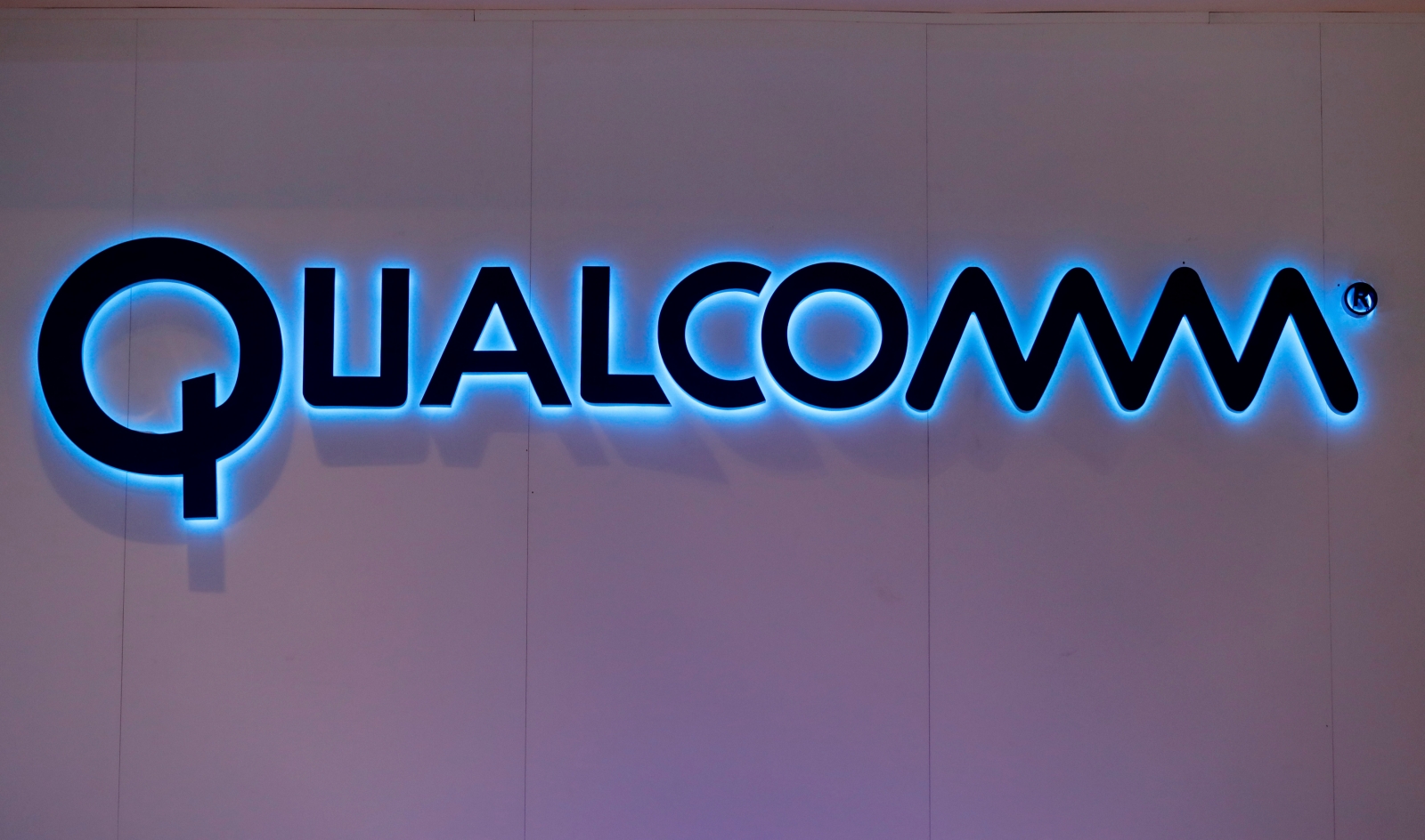 Qualcomm countersues Apple claiming iPhone maker breached ...