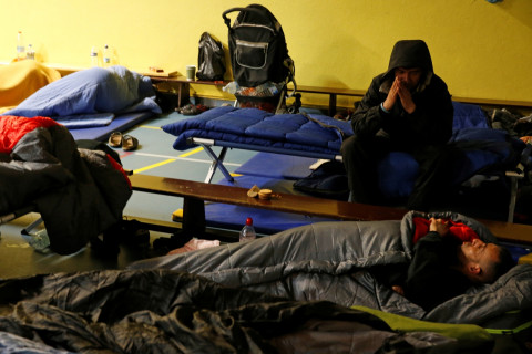 France Migrant camp fire Dunkirk Grande-Synthe