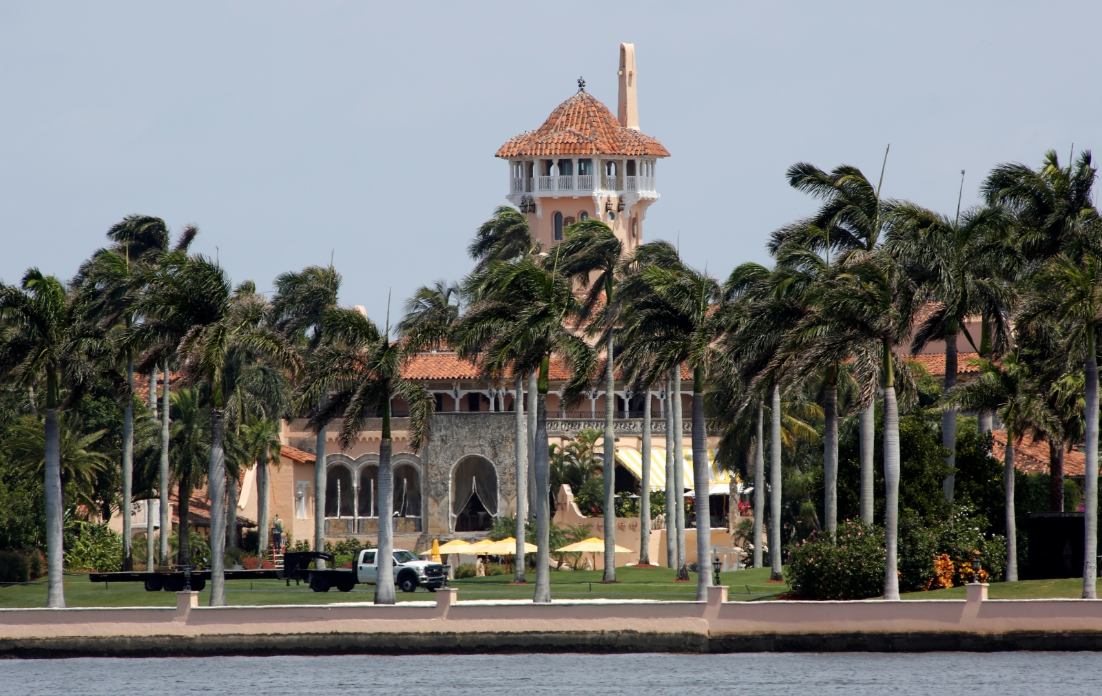 Trump's Mar-a-Lago resort picks up 13 health violations during January ...