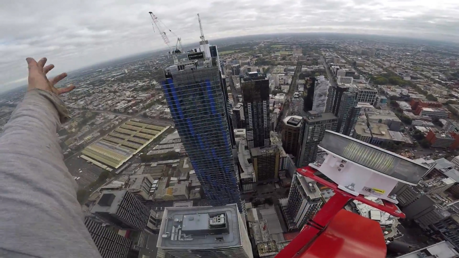 Watch from daredevil's headcam as he climbs 200m crane in stomach ...