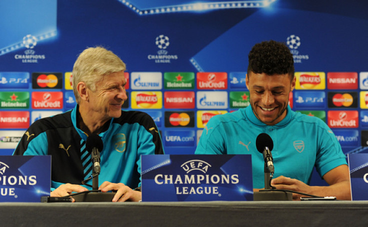 Arsene Wenger and Alex Oxlade-Chamberlain