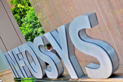 Infosys to hire 10,000 US employees 