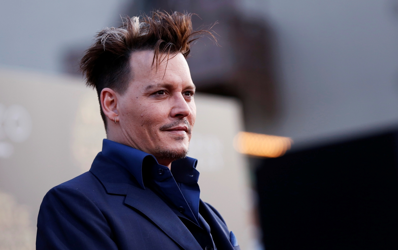Johnny Depp lawsuit: Fed lines via earpiece, $30,000 a month on wine ...