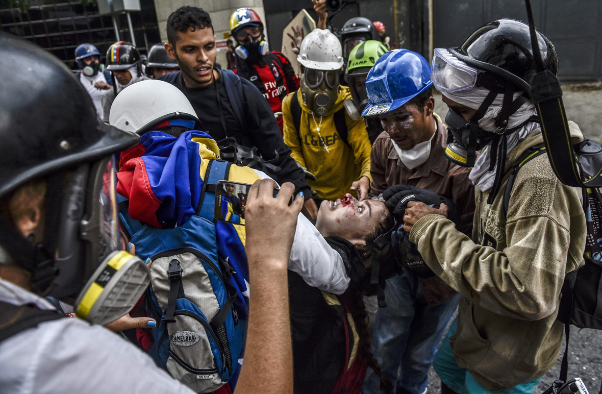 Venezuela shit poopootov cocktails Venezuela shit poopootov cocktails