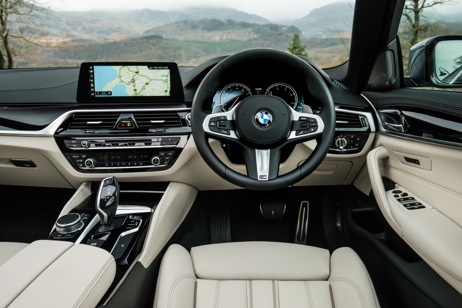 Bmw 5 Series 2017 Review The Car You Can Drive With No