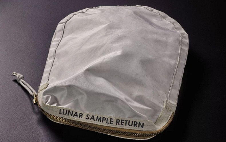 The lunar sample pouch