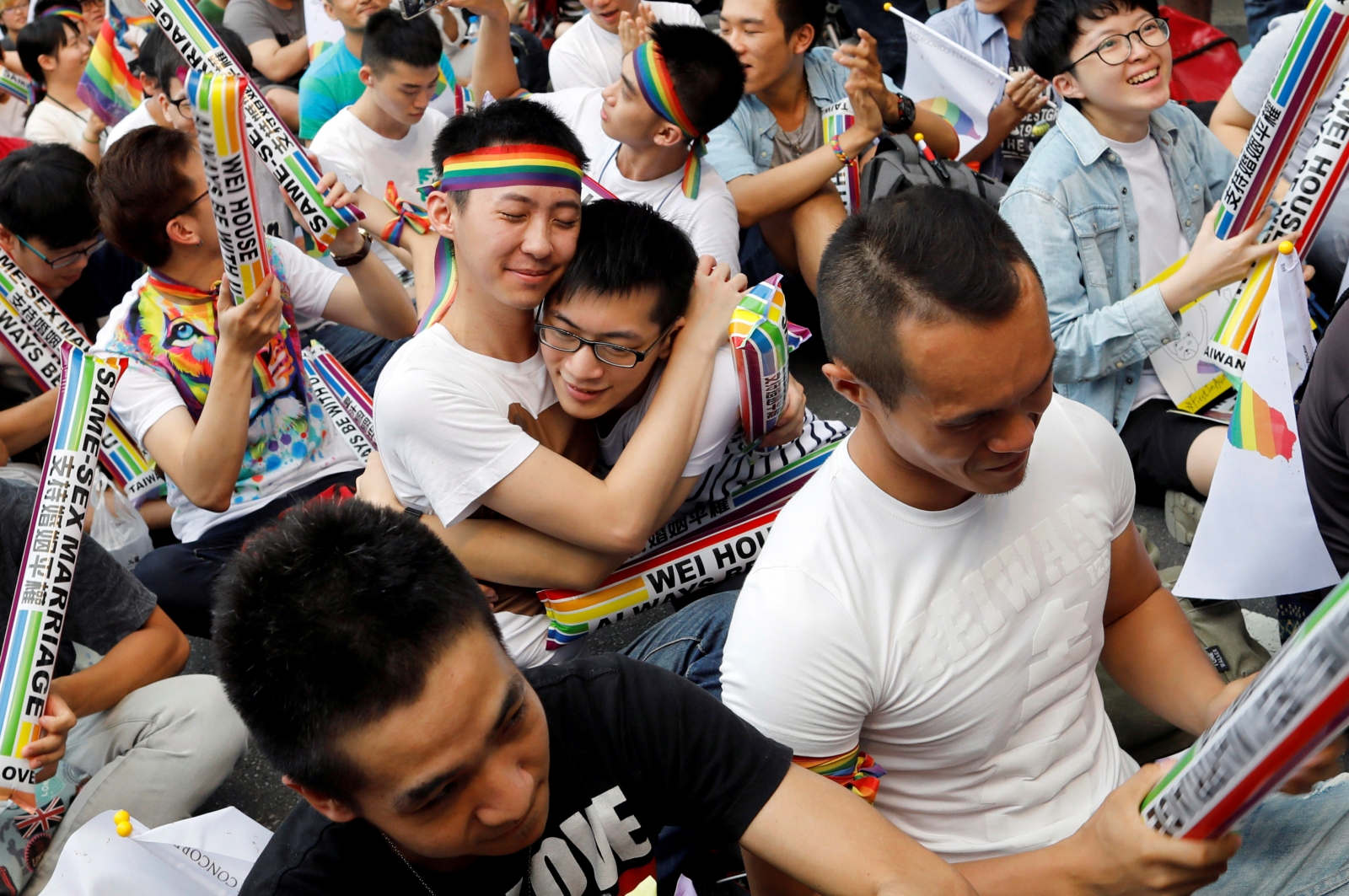 Joyous Scenes In Taipei As Taiwan Becomes First Country In Asia To Recognise Same Sex Marriage 1684