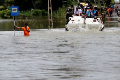 Sri Lanka floods kills 122 