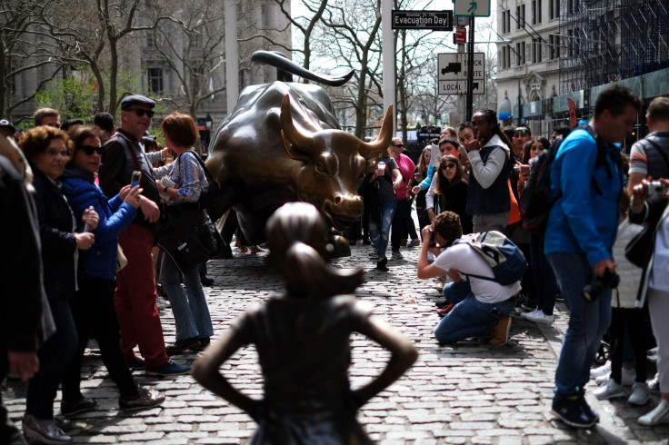 Fearless Girl statue