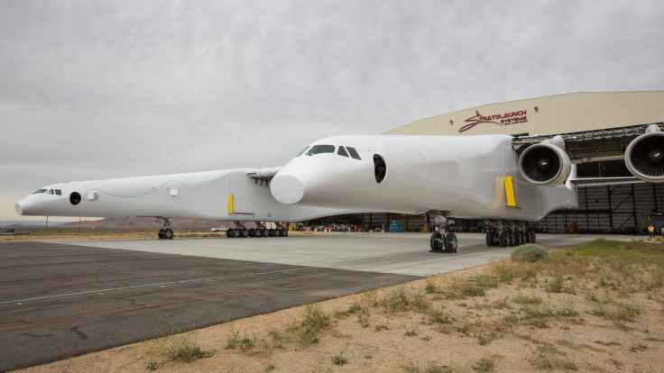 World's biggest plane Stratolaunch