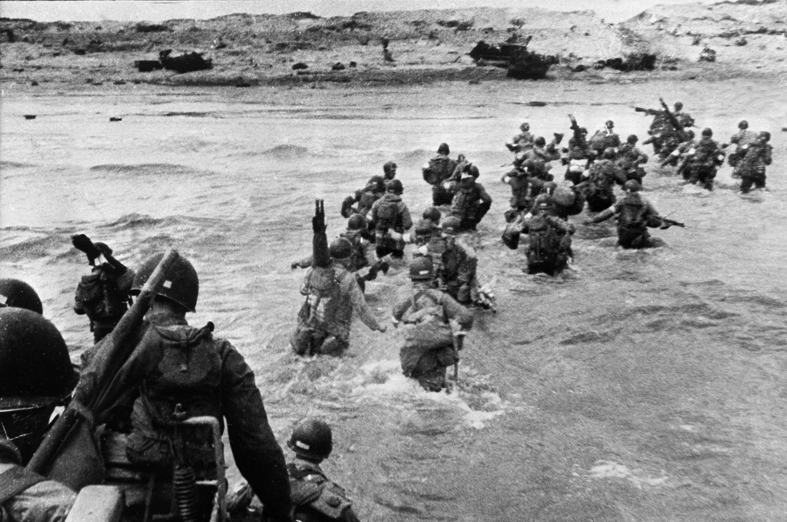 D-Day landings: Powerful photos of Allied troops storming Normandy beaches in June 1944