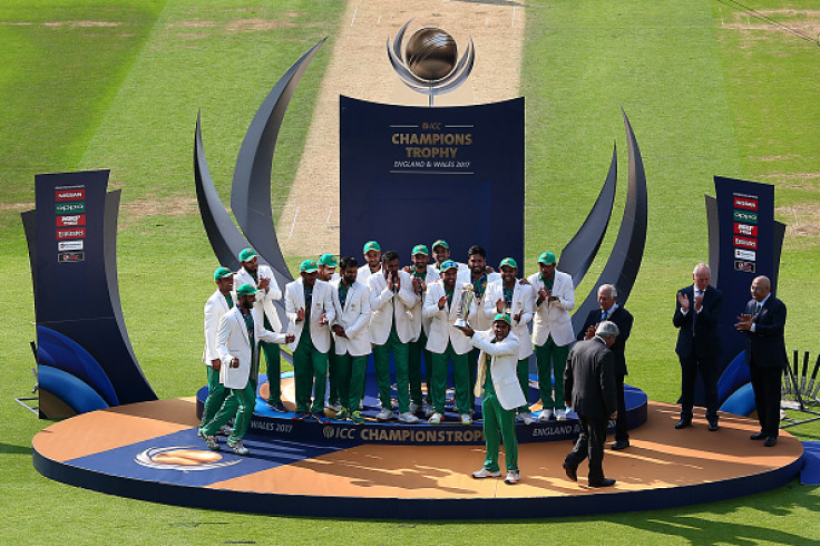 Pakistan celebrate winning the Champions Trophy