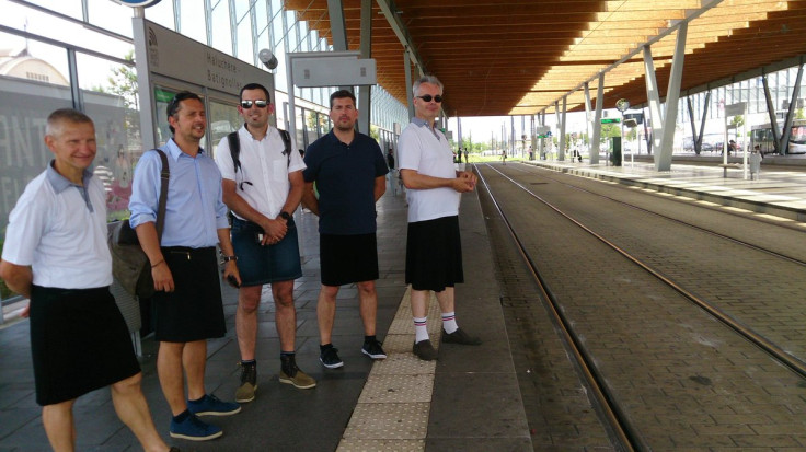 French conductors wear skirts