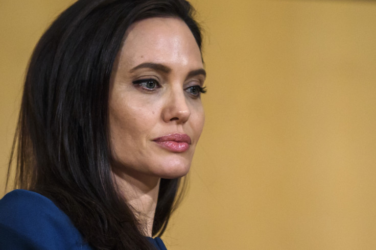 Mệt mỏi vì cuộc chiến ly hôn, Angelina Jolie muốn Brad Pitt cùng ngồi lại để nghĩ về việc yêu lại từ đầu - Ảnh 2.