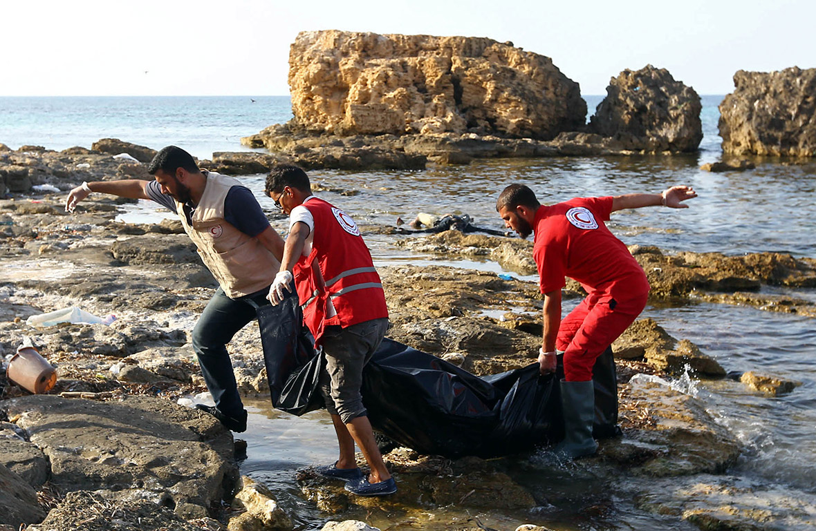 migrants beach Libya