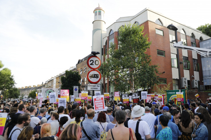  Finsbury Park Mosque 