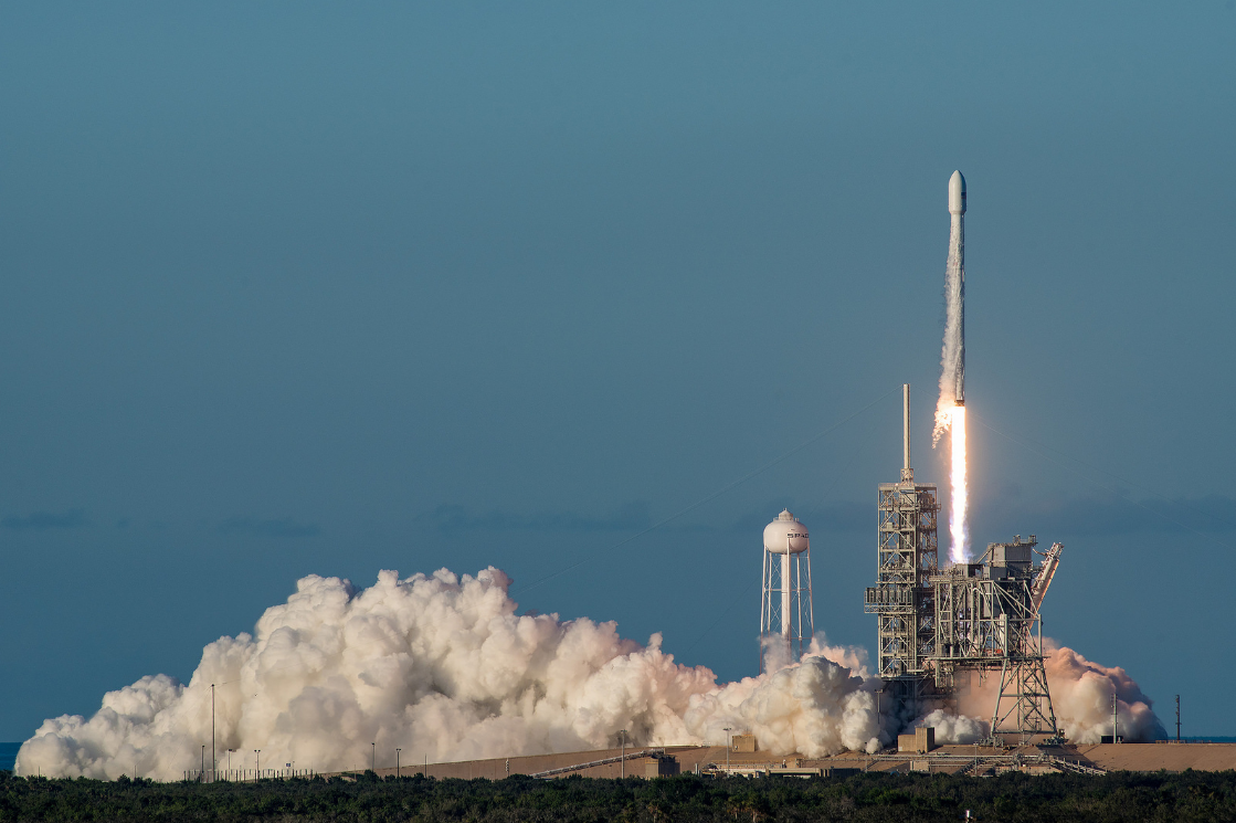 SpaceX Intelsat 35e launch SpaceX Intelsat 35e launch