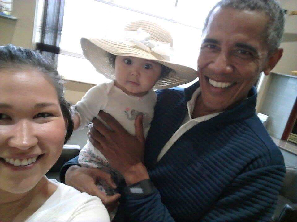 Who Is This Pretty Girl Barack Obama s Selfie Holding A Baby At   Who Is This Pretty Girl Barack Obama s Selfie Holding A Baby At