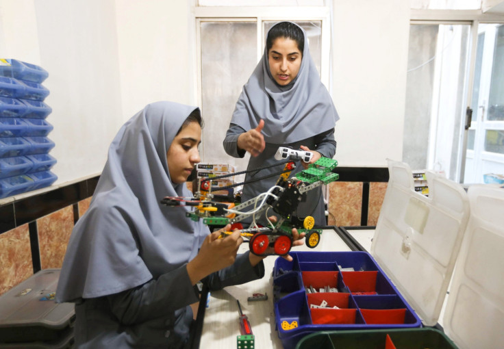 Afghan schoolgirls