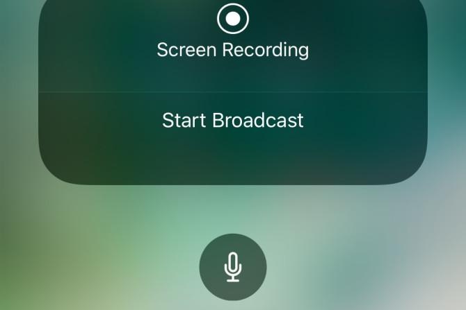 iOS 11 Screen Broadcast feature