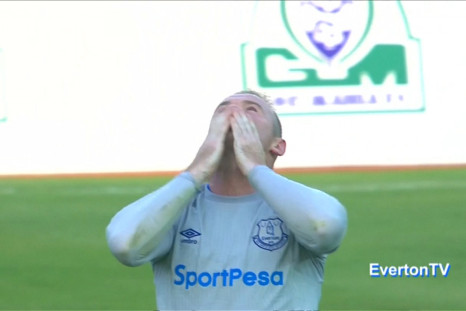 Wayne Rooney Scores Wonder Goal On His First Game Back At Everton