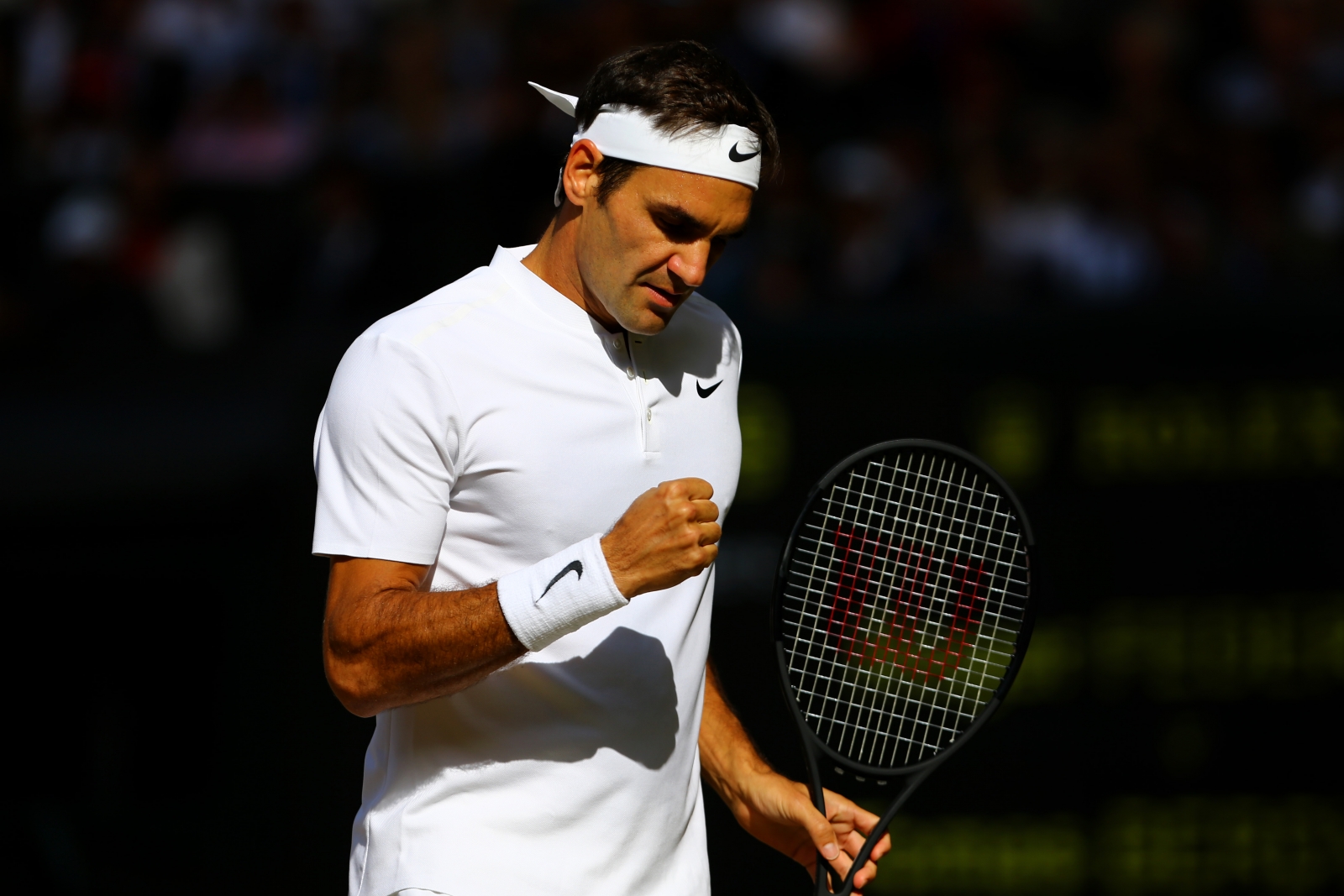 Roger Federer beats Tomas Berdych to seal Wimbledon final date with Marin Cilic