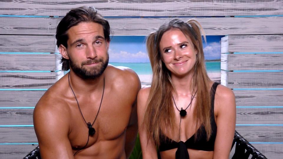 Leaked Love Island Photos Jamie Jewitt Exposes Penis And