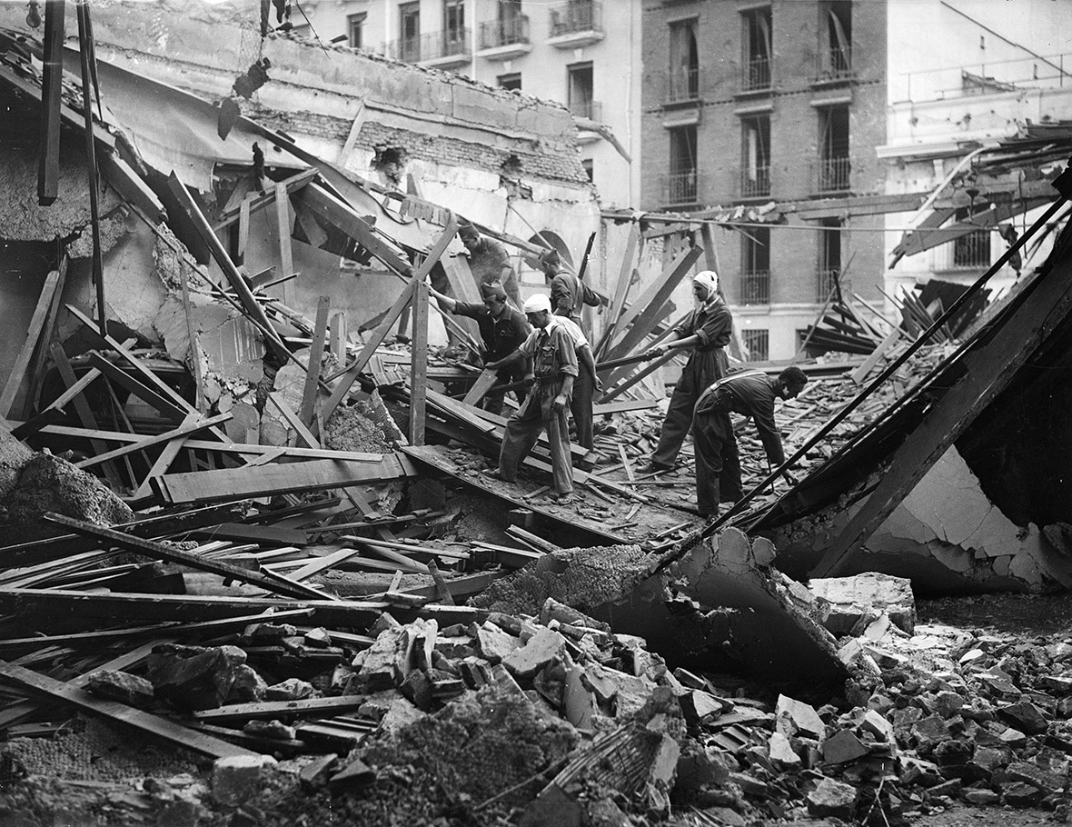 spanish-civil-war-50-powerful-photos-of-the-horrific-conflict