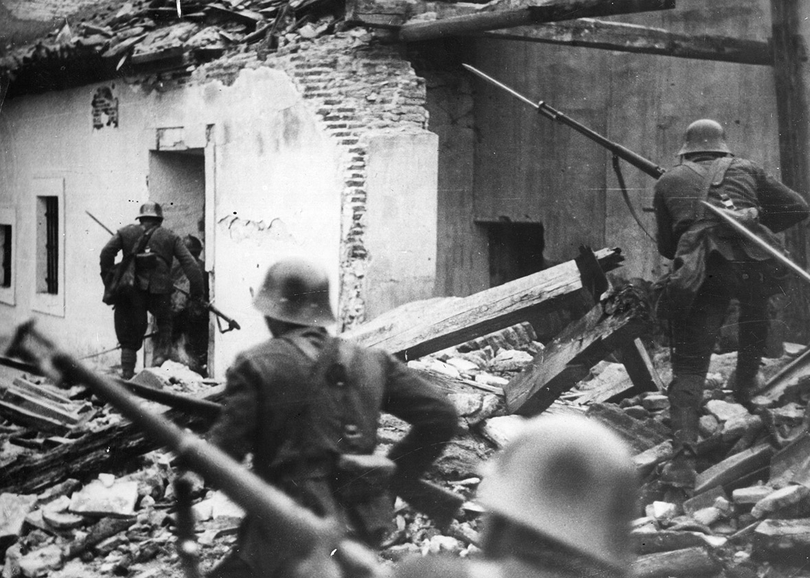 spanish-civil-war-50-powerful-photos-of-the-horrific-conflict