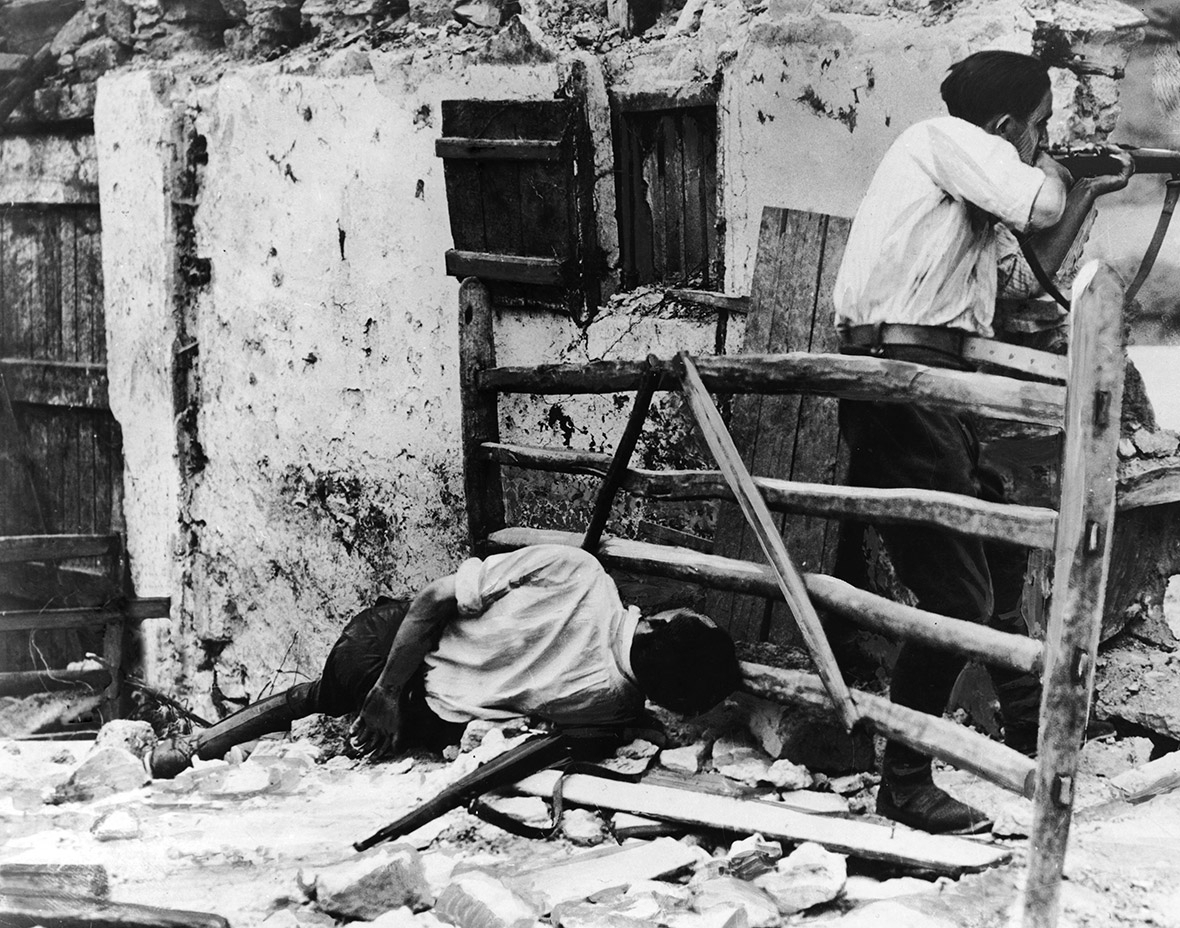 spanish-civil-war-50-powerful-photos-of-the-horrific-conflict