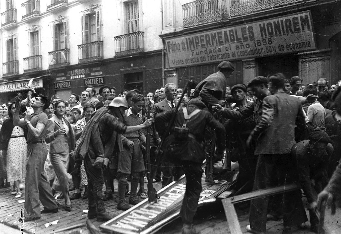 spanish-civil-war-50-powerful-photos-of-the-horrific-conflict