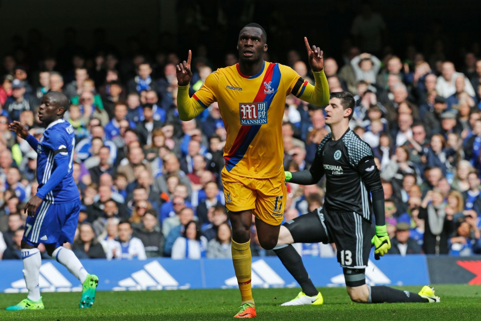 Christian Benteke 'happy' At Crystal Palace Despite Chelsea Interest ...