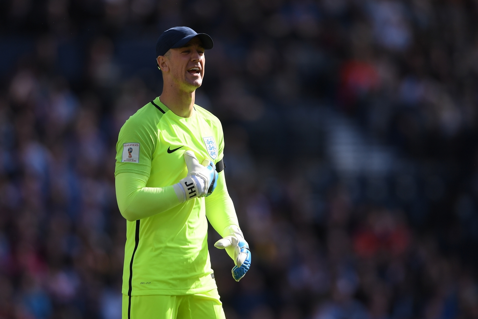 West Ham confirm Joe Hart loan and look to complete deals for Marko
