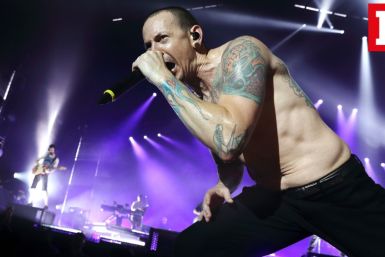‘Such a Tragic Loss’: Fans Mourn Death of Linkin Park Frontman Chester Bennington