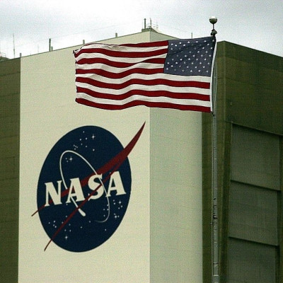 NASA Lockheed Martin building deep space habitat