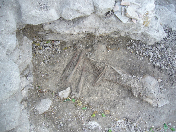 Canaanite burial