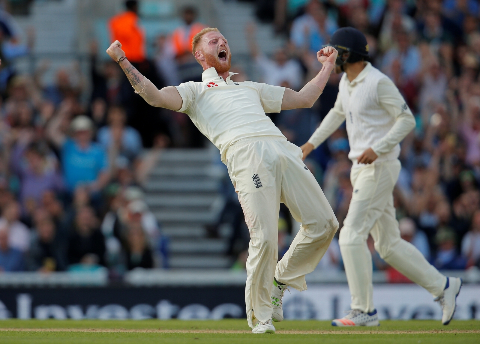 England Cricketer Ben Stokes Caught 'throwing 15 Punches' At Clubber In ...