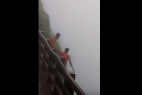 2 young men falling into 2, 000ft gorge